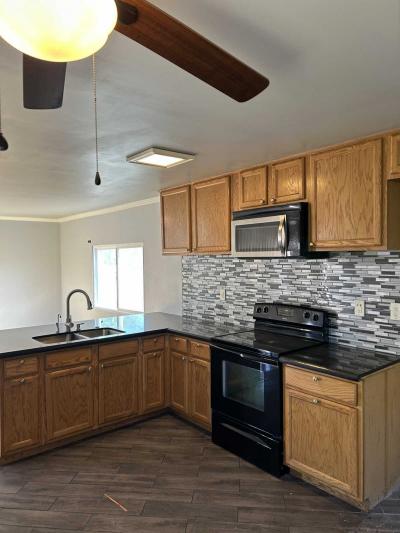 Photo 2 of 15 of home located at 400 W Baseline Rd Lot 161 Tempe, AZ 85283