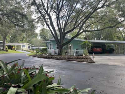 Photo 4 of 51 of home located at 307 Notch Ln Deland, FL 32724
