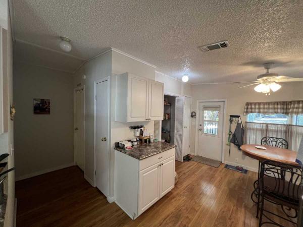 1988 Homes of Merit Manufactured Home