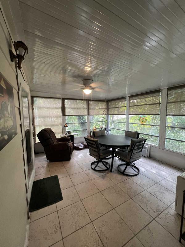 1988 Homes of Merit Manufactured Home
