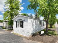 1999 Four Seasons Manufactured Home