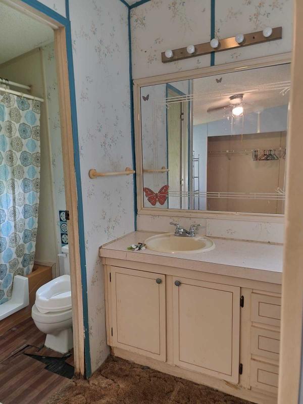 1988 Brooklyn Mobile Home For Sale