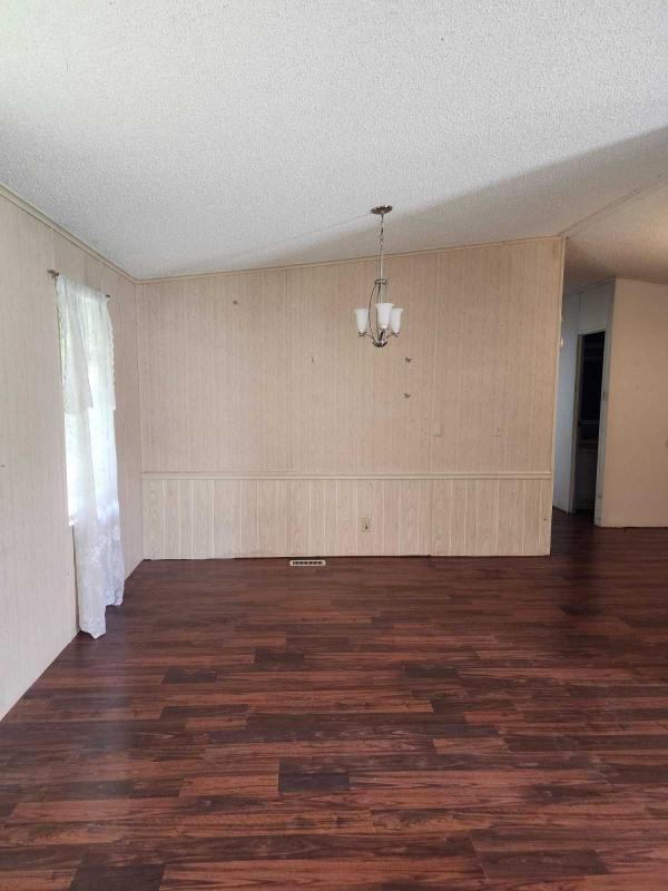 1988 Brooklyn Mobile Home For Sale