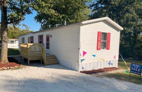 2005 Mobile Home