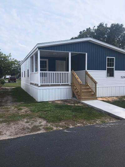 Photo 3 of 17 of home located at 1524 Eldorado Dr Lakeland, FL 33815