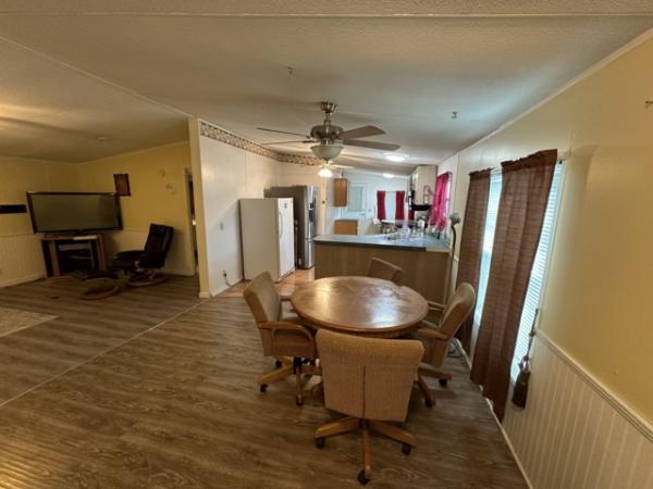 1992 CARR Mobile Home