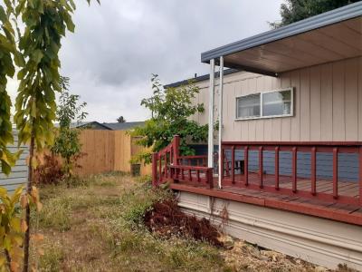Photo 3 of 17 of home located at 1905 Waverly Dr SE Sp. #91 Albany, OR 97322
