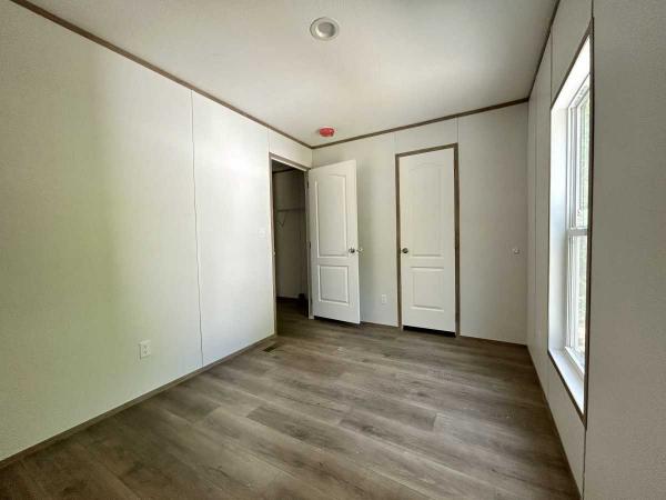 2025 Cavco Phoenix 16663A Mobile Home