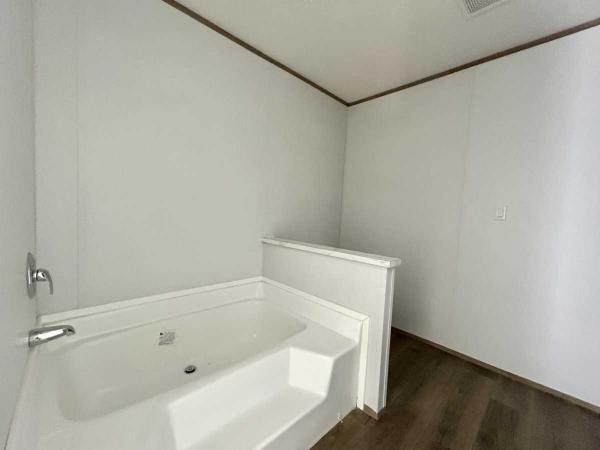 2025 Cavco Phoenix 16663A Mobile Home