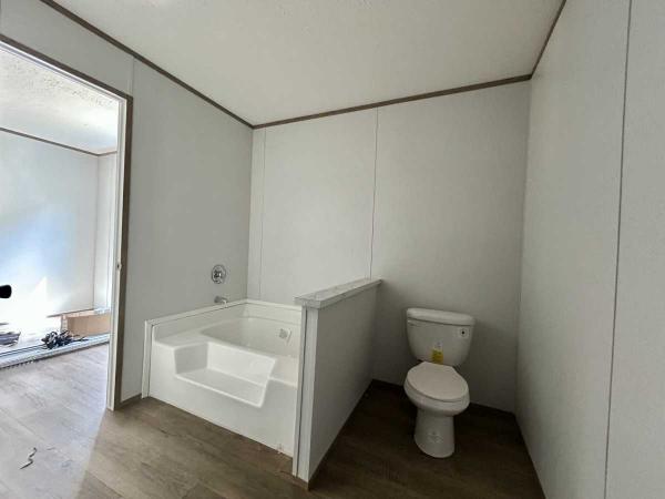 2025 Cavco Phoenix 16663A Mobile Home
