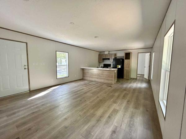 2025 Cavco Phoenix 16663A Mobile Home