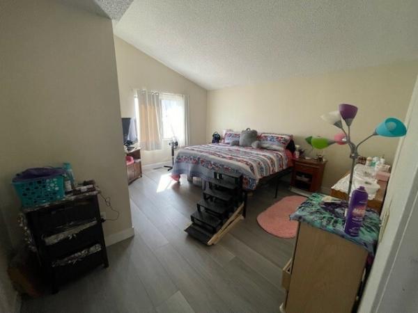 1989 Golden West Manufactured Home