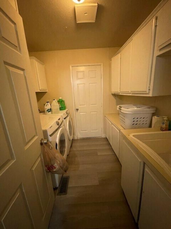 1989 Golden West Manufactured Home