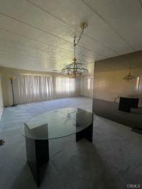 1972 00 Bushchi Mobile Home