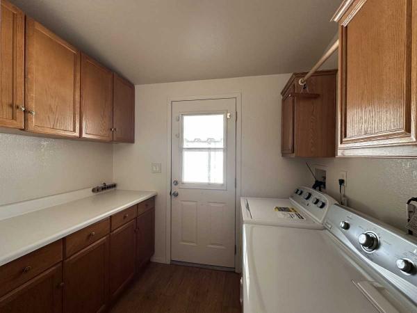 1996 Schult Mobile Home For Sale