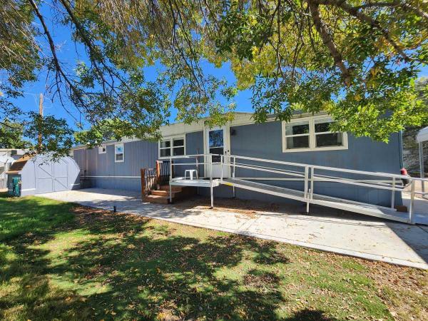 1972 HOME Mobile Home