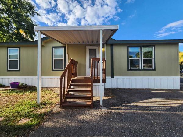 2014 CMHM Manufactured Home