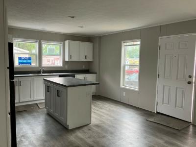 Photo 4 of 7 of home located at 475 North Maple Lot 17 Saline, MI 48176