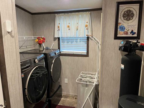 2023 Colony Beacon Prestige Mobile Home
