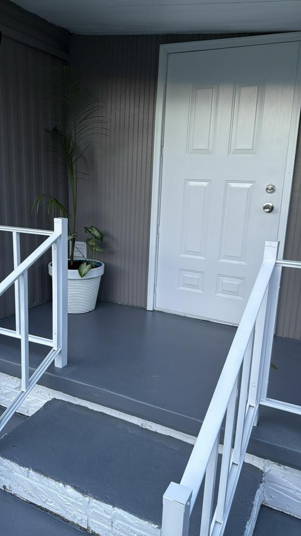 1979 Barrington HS Mobile Home