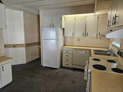 Photo 5 of 15 of home located at 9705 Hickory Hollow Rd Lot 43. Leesburg, FL 34788