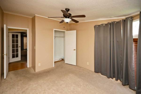 2004 Champion Manufactured Home