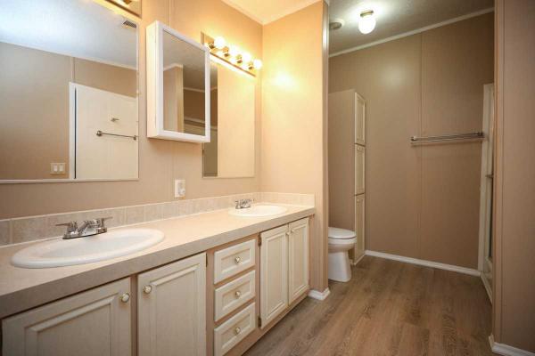 2004 Champion Manufactured Home
