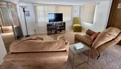 Photo 4 of 8 of home located at 911 Fountainview South Lakeland, FL 33809
