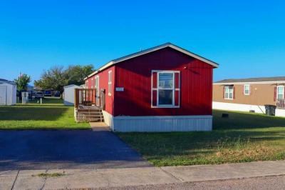 Photo 2 of 14 of home located at 6100 E. Rancier #302 Killeen, TX 76543