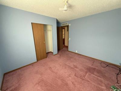 Photo 4 of 23 of home located at 52 Crocus Ln Matteson, IL 60443
