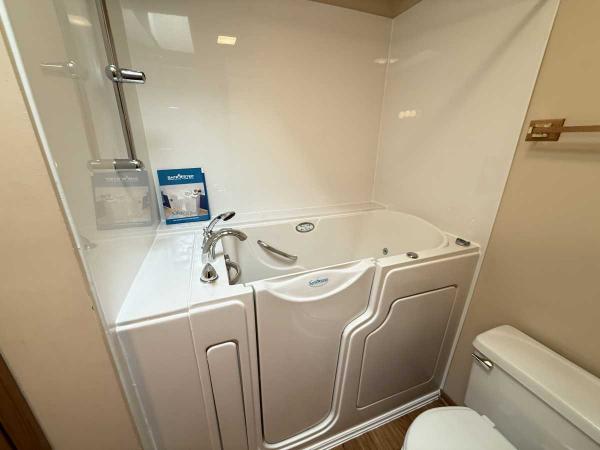 1996 ROCHESTER DRYWALL Manufactured Home