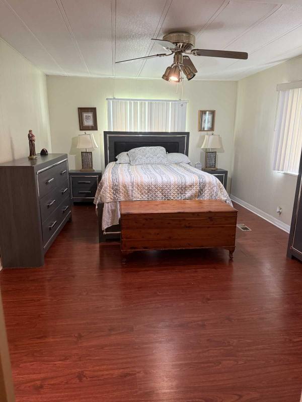1981 Twin Mobile Home