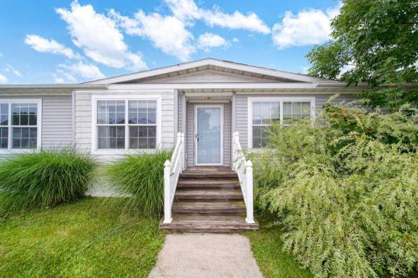 2005 Manufactured Home