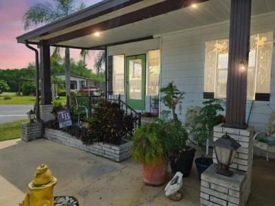 Photo 5 of 8 of home located at 2425 Harden Blvd, Lot 187 Lakeland, FL 33803