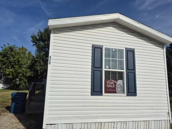 Photo 1 of 2 of home located at 826 Butterfield Trl. Mooresville, IN 46158