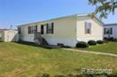 Mobile Home at 20543 Glenallen Clinton Township, MI 48036