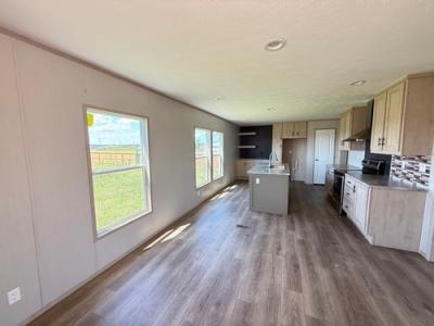Photo 4 of 13 of home located at 1242 Road 5603 Cleveland, TX 77327