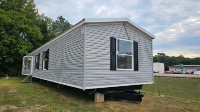 Mobile Home at Columbus Mobile Home Broker I Po Box 9647 Columbus, MS 39705
