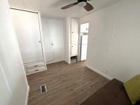 1985 Skyline Manufactured Home