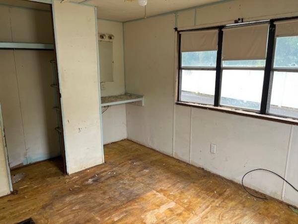 1982 West Manufactured Home