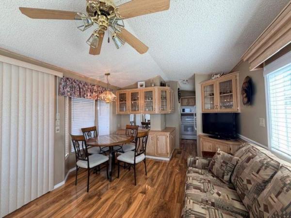 1992 Cavco Manufactured Home