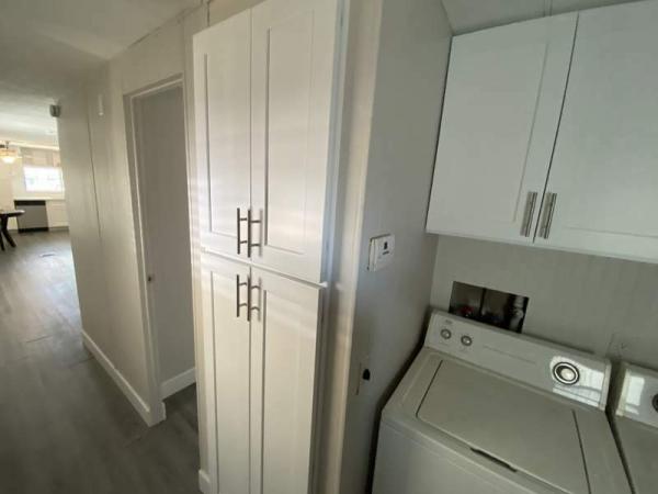 1977 MARL Manufactured Home