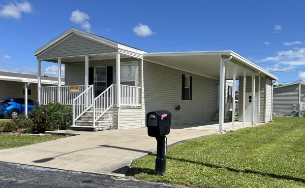 2016 Champion RH2562C Mobile Home