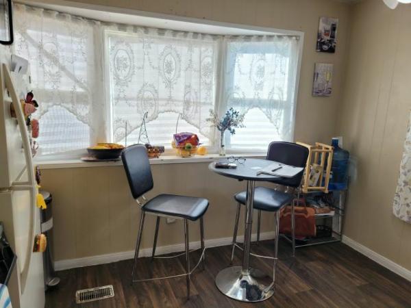 1972 PEERLESS Manufactured Home