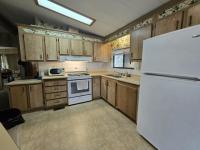 1983 SILVERCREST SILVERWOOD Manufactured Home