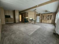 1983 SILVERCREST SILVERWOOD Manufactured Home
