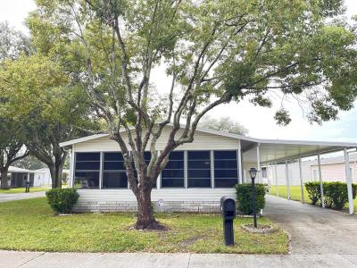 Photo 2 of 14 of home located at 403 Keuka Drive Auburndale, FL 33823