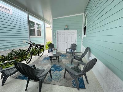 Photo 4 of 27 of home located at 147 NE Buoy Dr Jensen Beach, FL 34957