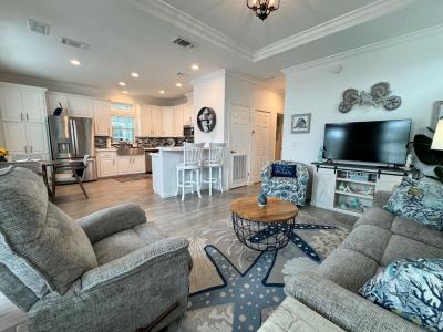 Photo 5 of 27 of home located at 147 NE Buoy Dr Jensen Beach, FL 34957