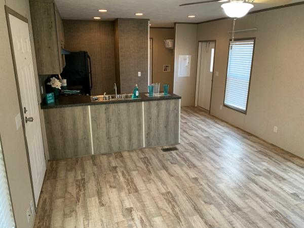 2016 Clayton Homes Inc Xtreme Mobile Home